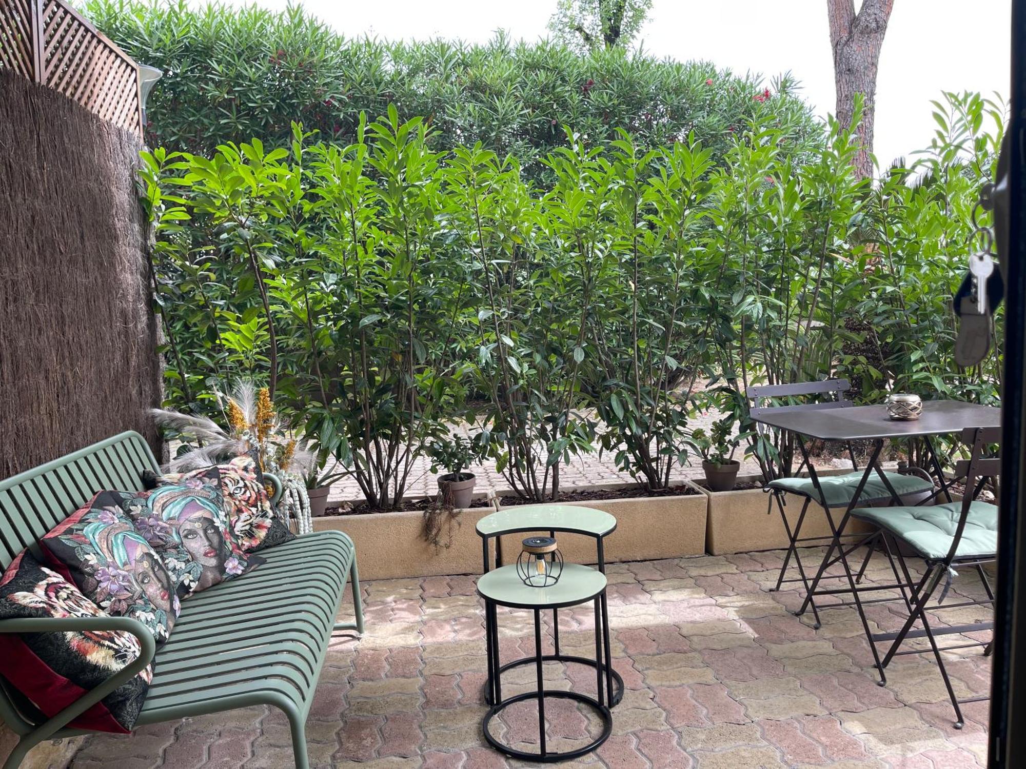 Studio Tout Confort Au Calme Avec Jardin Proche Cannes 勒卡内 外观 照片